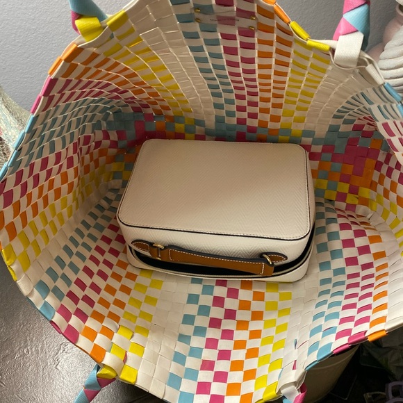 KATE SPADE beach tote!! *Authentic* with *tags*!! - Picture 2 of 3